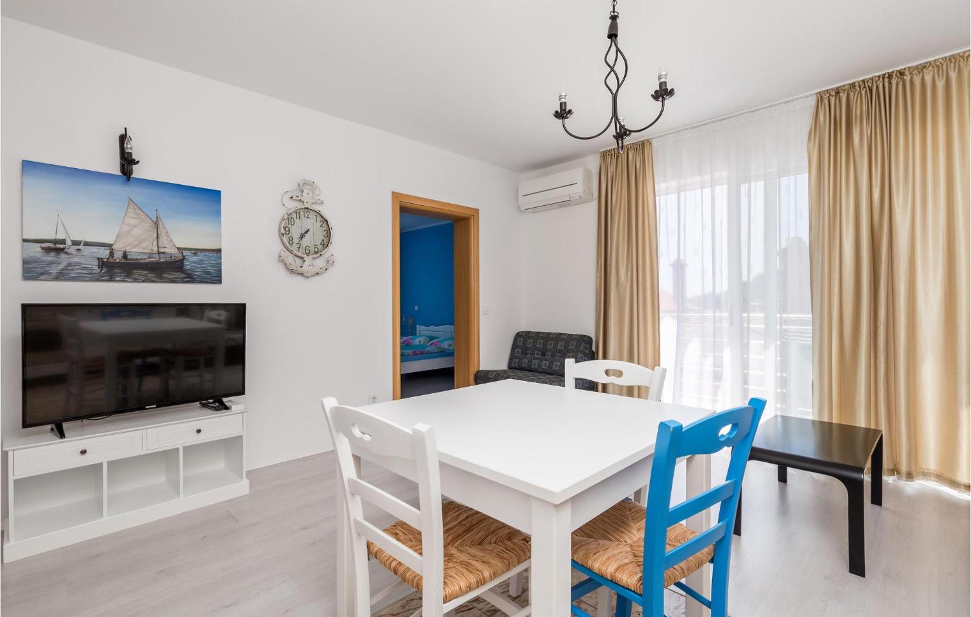 1 Bedroom Gorgeous Apartment In Mošćenička Draga Zewnętrze zdjęcie